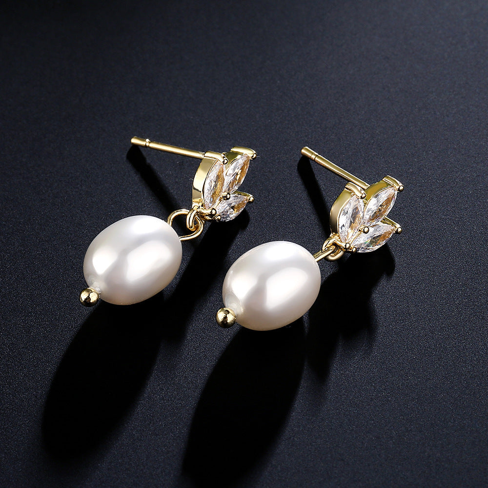 Zircon Pearl Earrings