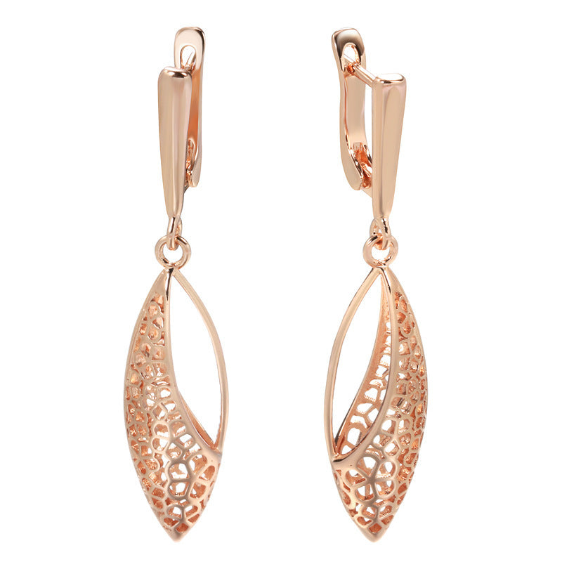 Electroplated Real Gold Hollow Retro Earrings