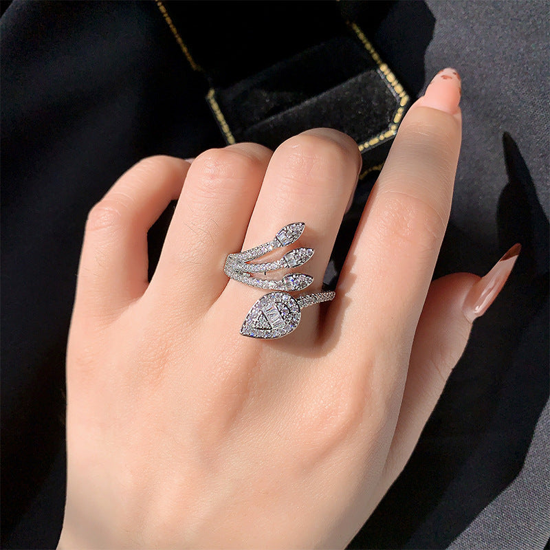 Creative Leaves Zircon Ring