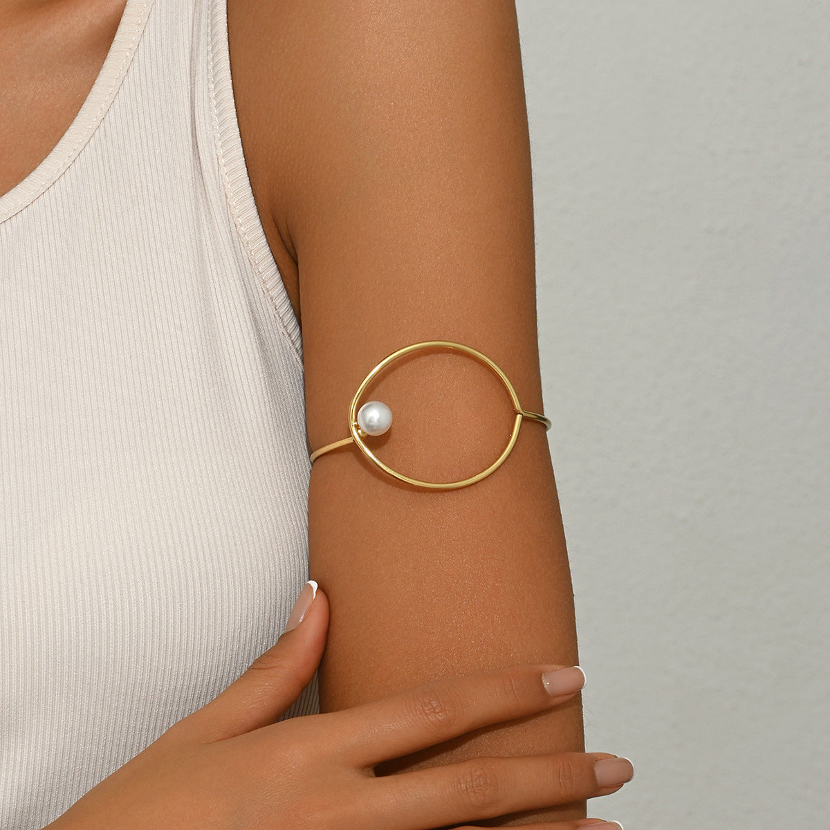 Women's Geometric Round Armband Niche Inlay Bracelet