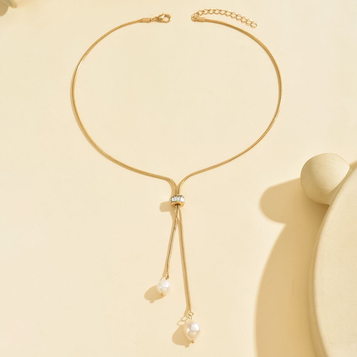 Elegant Gold Pearl Pendant Necklace With Adjustable Length