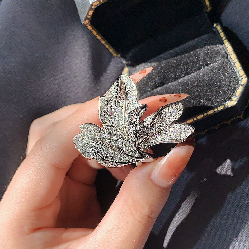 Simple Design Feather Ring