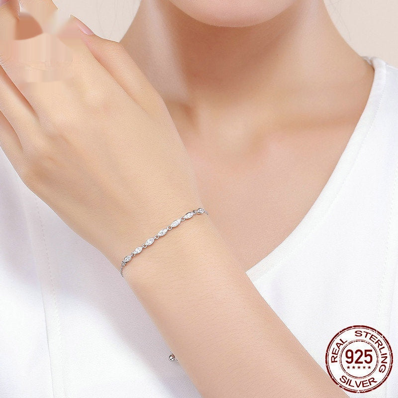Simple Beauty Sterling Silver Inlaid Jewel Bracelet For Women