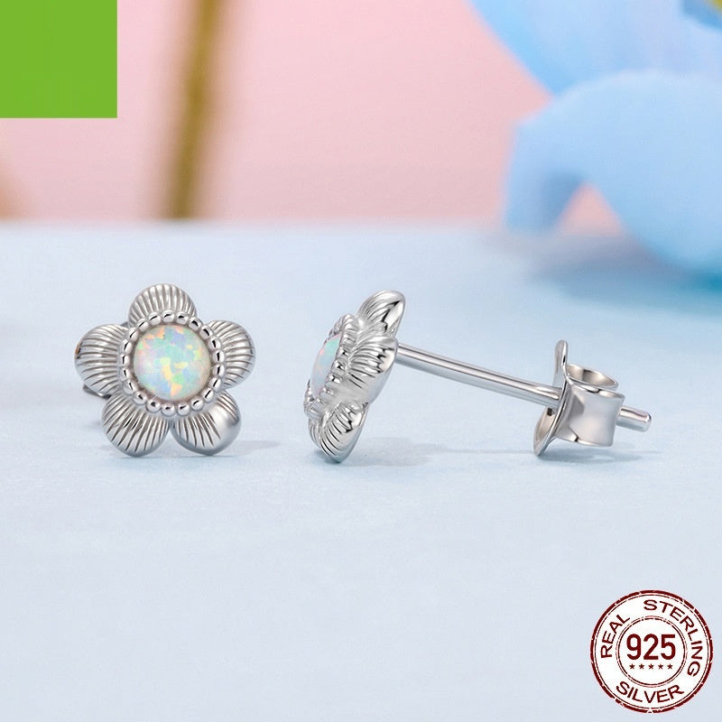 Sterling Silver Does Not Fade Small Flower Ear Studs