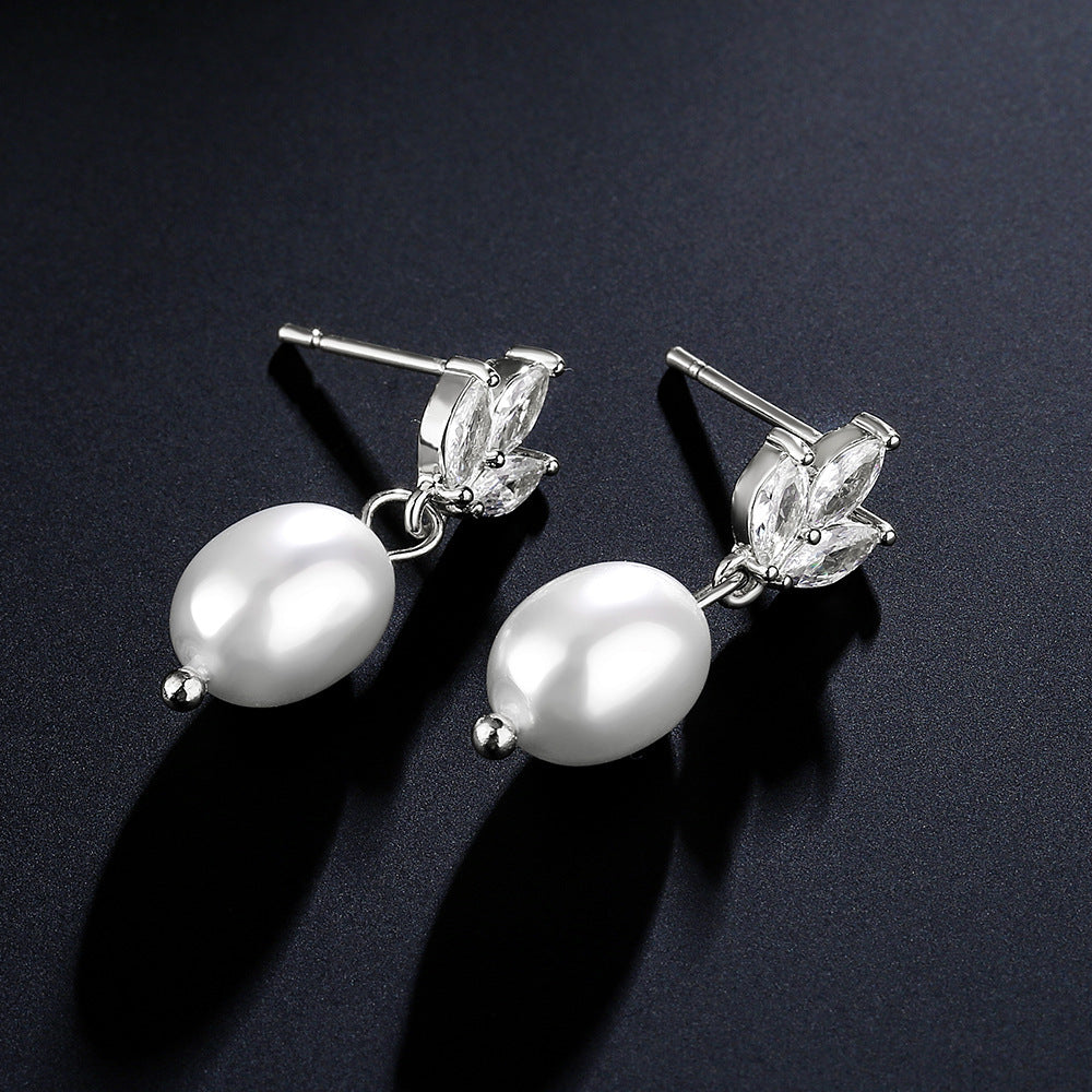 Zircon Pearl Earrings