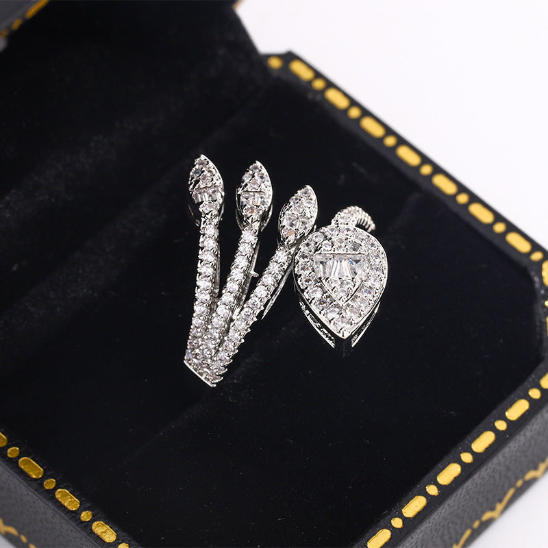 Creative Leaves Zircon Ring