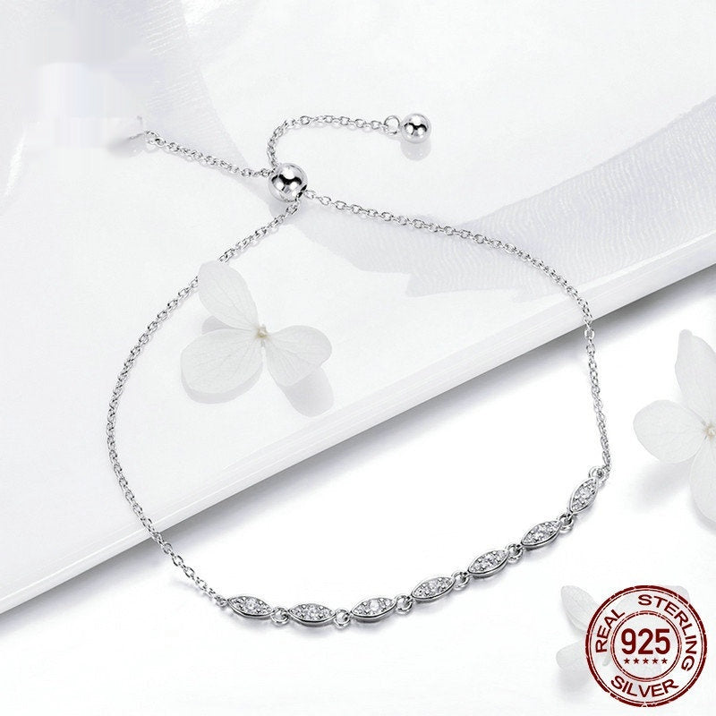 Simple Beauty Sterling Silver Inlaid Jewel Bracelet For Women