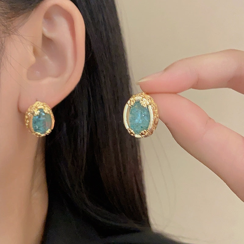 Simple Gold Brushed Zircon Stud Earrings