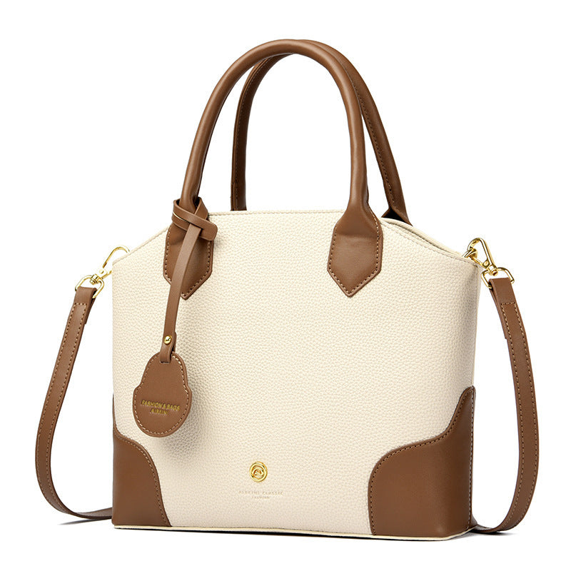A Versatile Retro Minimalist Bag