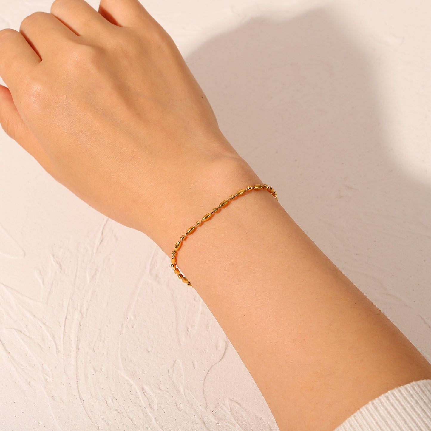 Women's Bracelet 18K Gold Oval Bead Bracelet