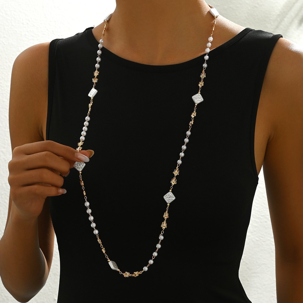 Elegant Double Layer Pearl And Square Bead Necklace