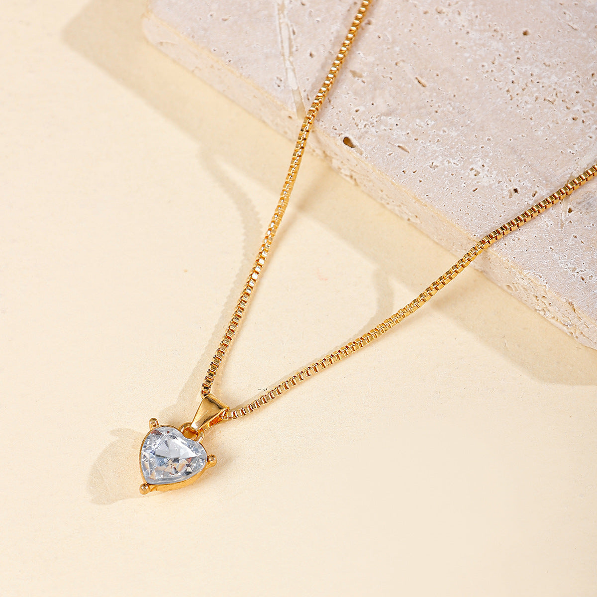 Love Pendant Alloy Diamond-studded Necklace