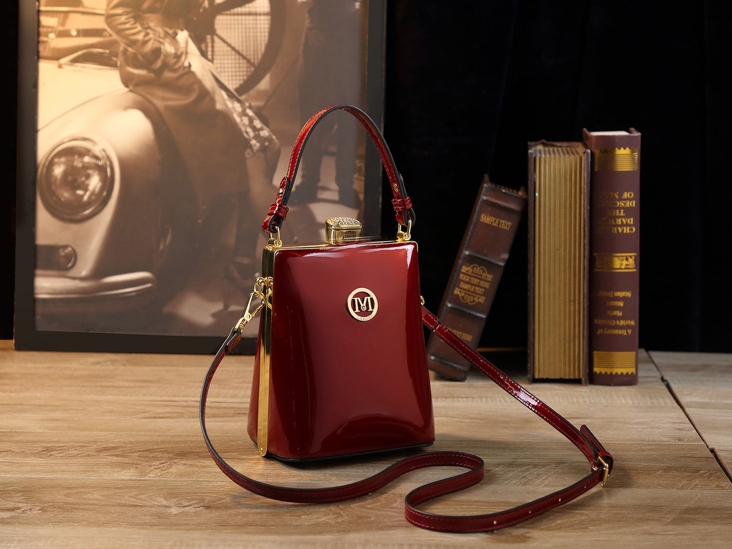 Patent Leather Glossy One Shoulder Can Be Crossbody Bag