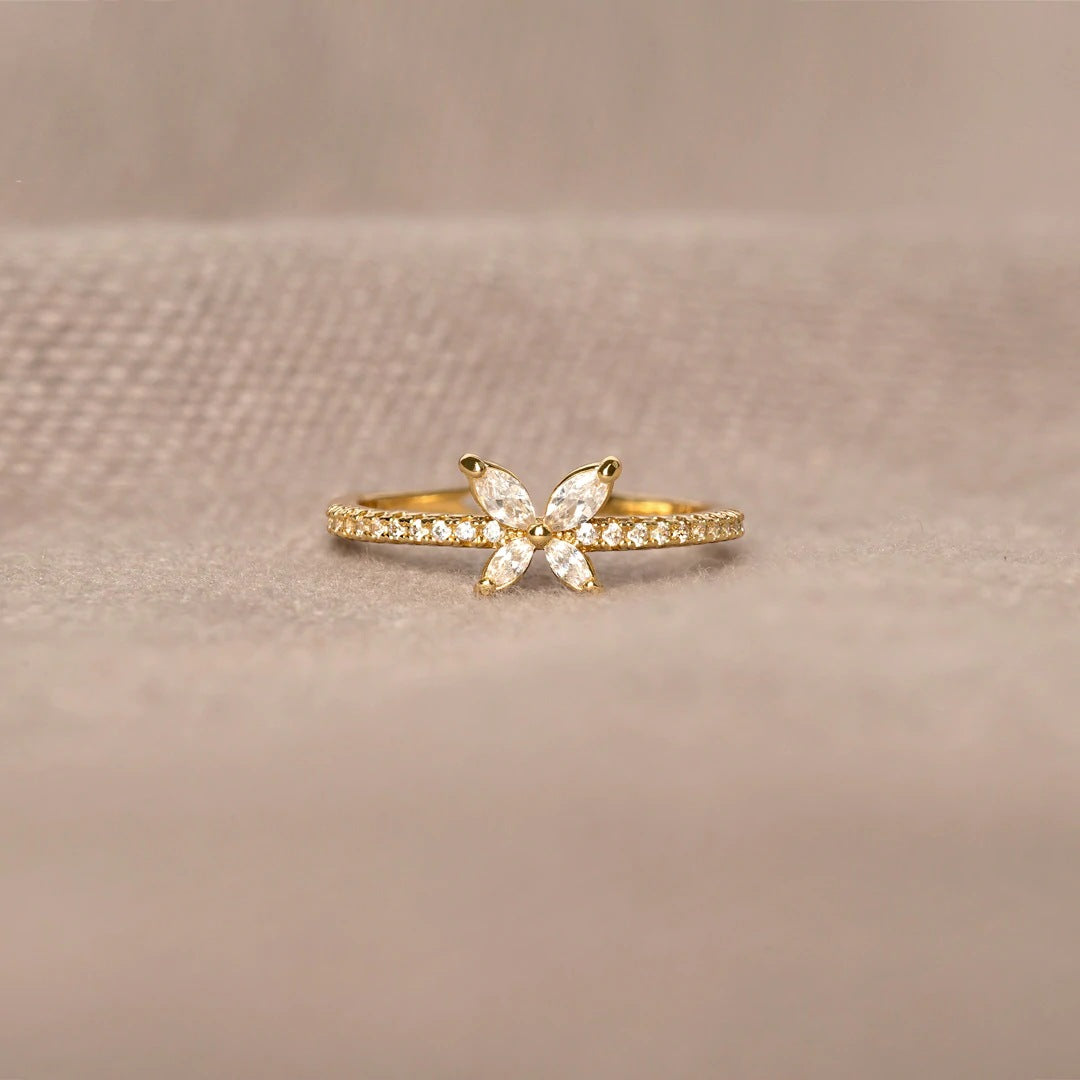 S925 Sterling Silver Butterfly Diamond-studded Ring
