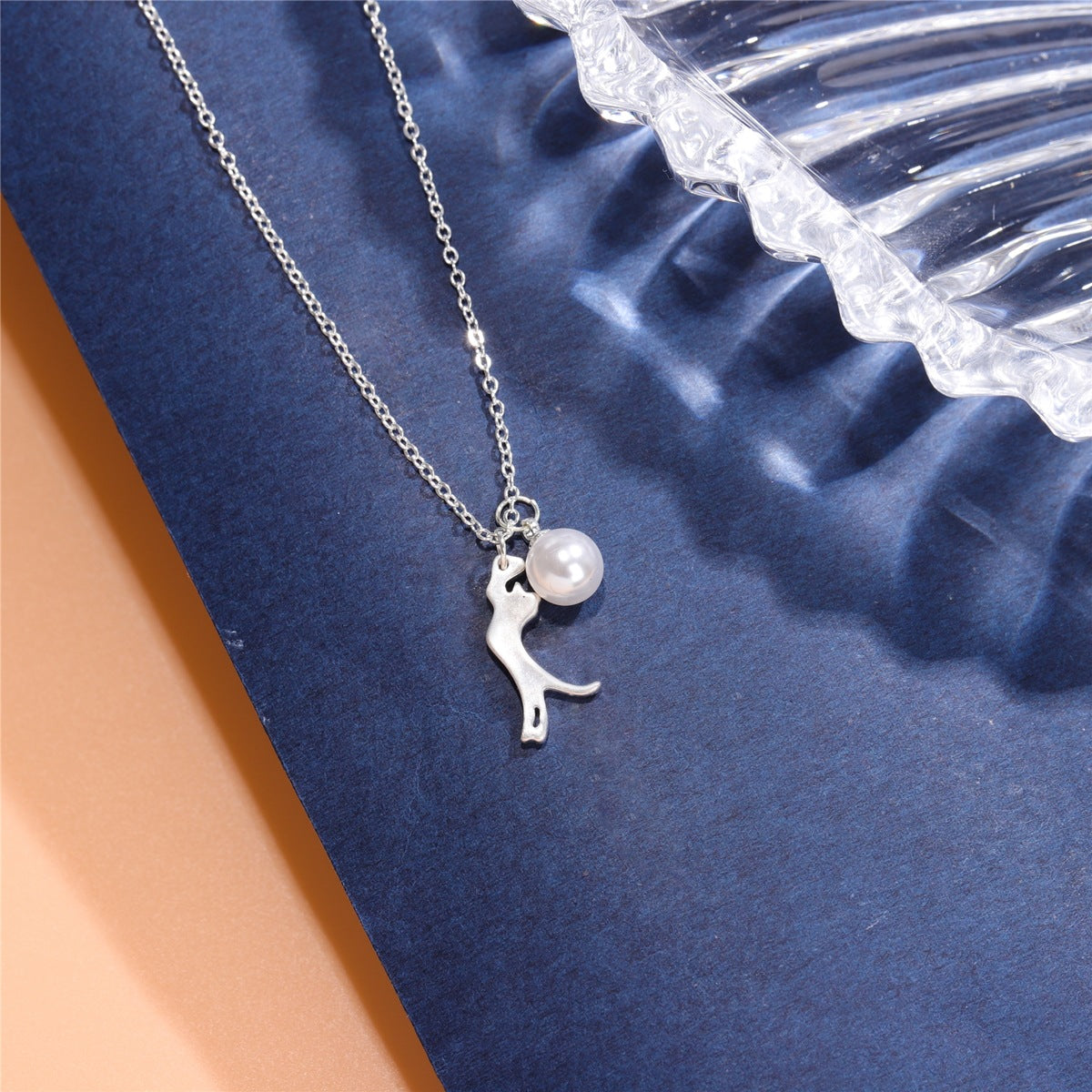 Cute Fashion Brushed Kitty Pearl With Clavicle Chain Necklace
