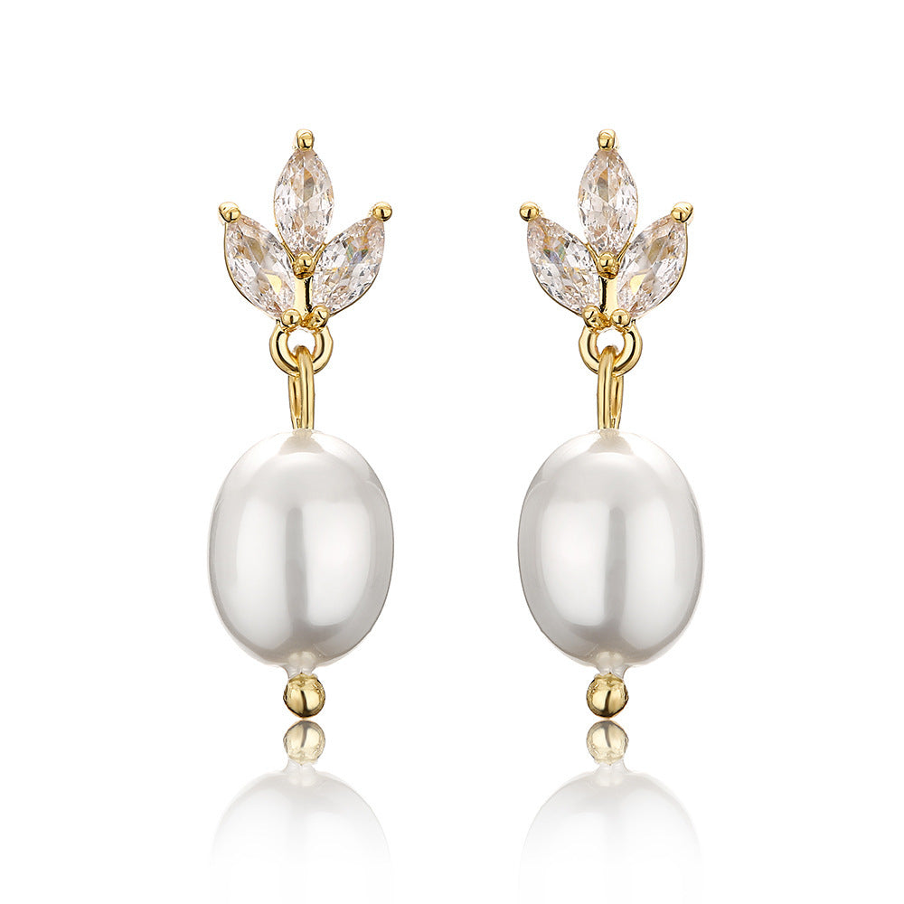 Zircon Pearl Earrings