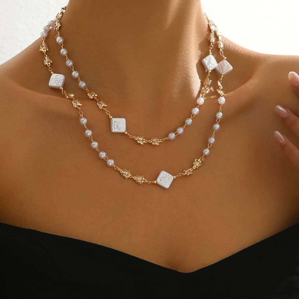 Elegant Double Layer Pearl And Square Bead Necklace