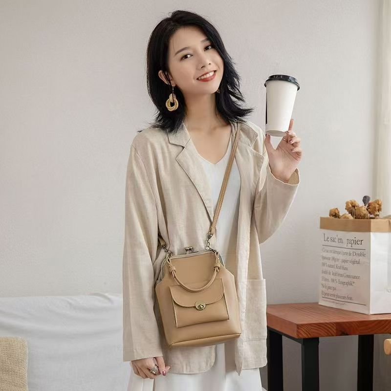Women's Large Capacity Leather Bag