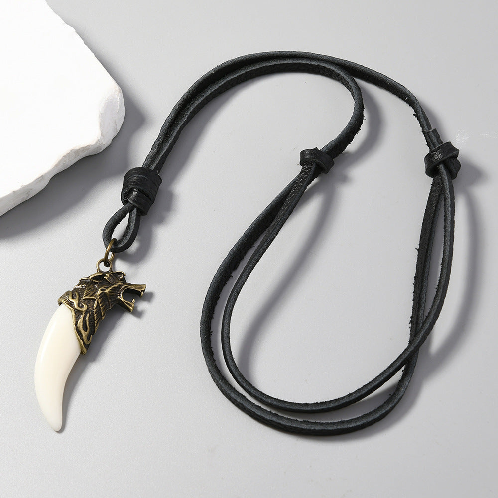 Simple And Adjustable Creative Vintage Wolf Tooth Cowhide Necklace