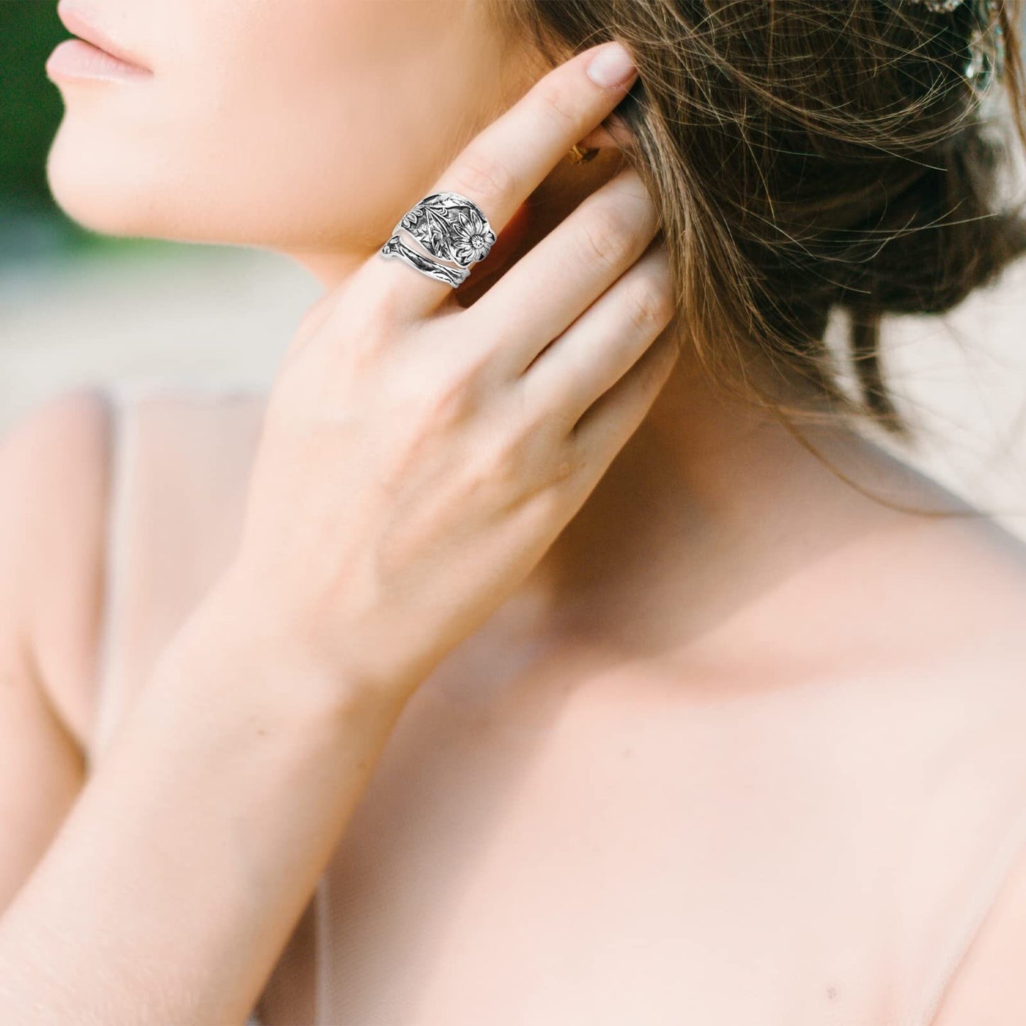 Carved Sunflower Retro Magnificent Open End Adjustable Ring