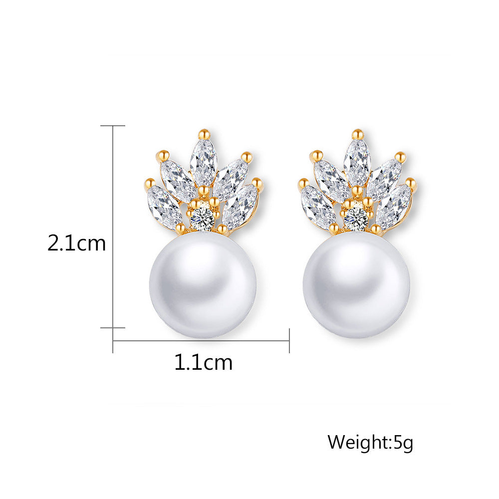 Simple Pearl Stud Earrings