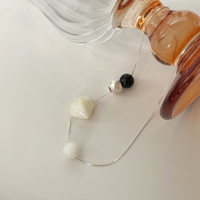 S925 Silver Black Agate White Shell Stitching Necklace