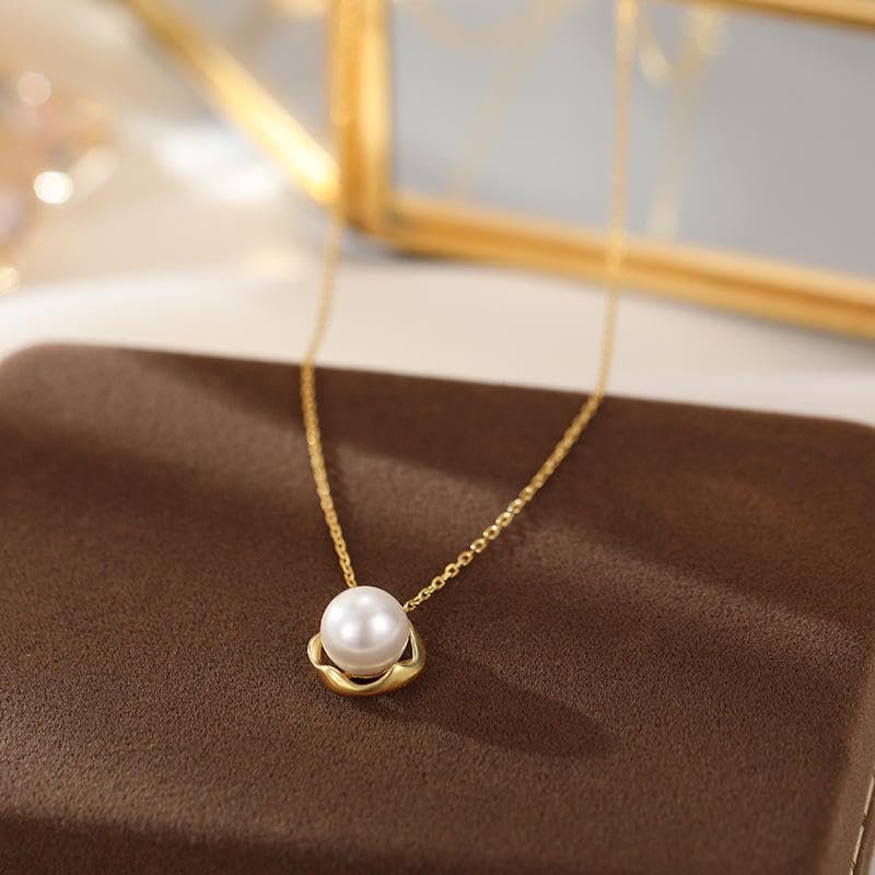 High Quality Round White Glass Pearl Pendant Necklace For Women In 14K Gold, 8-9mm