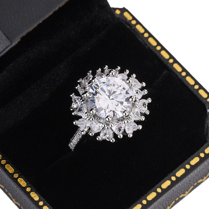 Exaggerated And Personalized Flower Full Diamond Ring