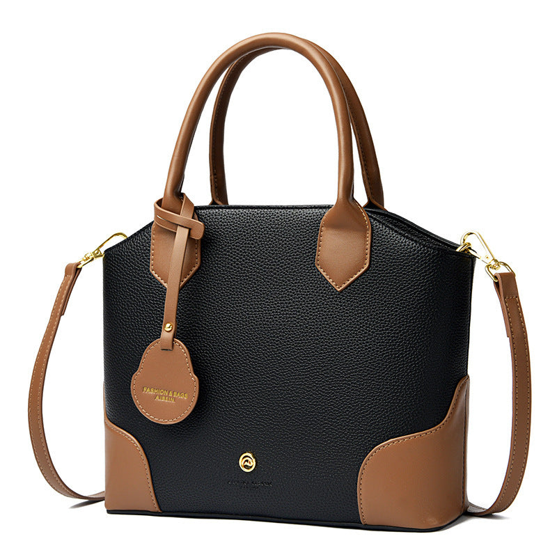 A Versatile Retro Minimalist Bag