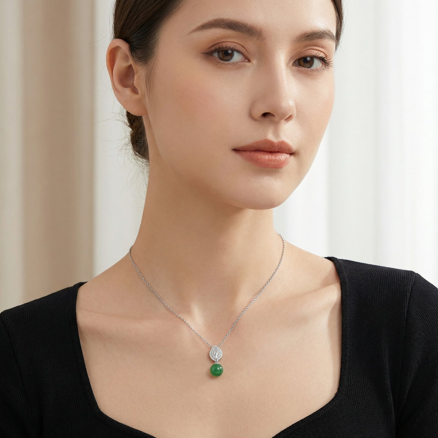 925 Sterling Silver Elegant Silver Necklace featuring a Green Jade Bead and Sparkling Diamond Leaf Bail