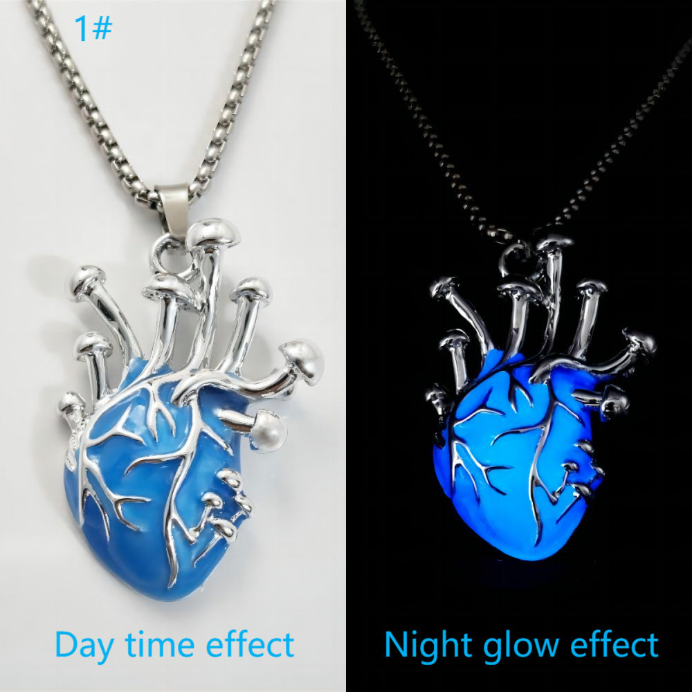 Zinc Alloy Luminous Heart Pendant Necklace