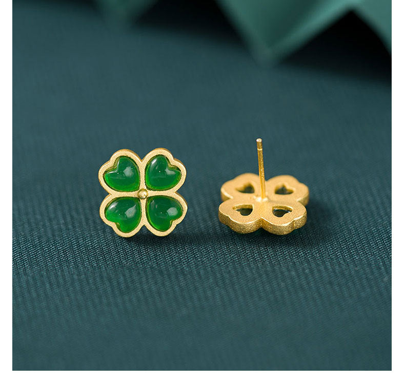 Retro Love Clover Sterling Silver Needle Stud Earrings