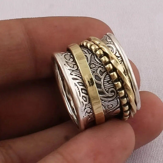 Retro Creative Ring