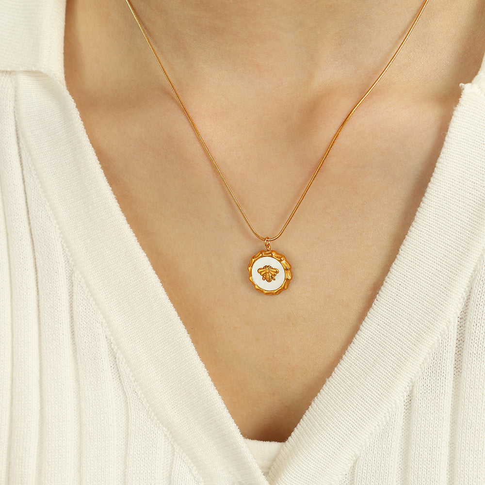 Bee Shell Minimalist Style Necklace Ear Stud