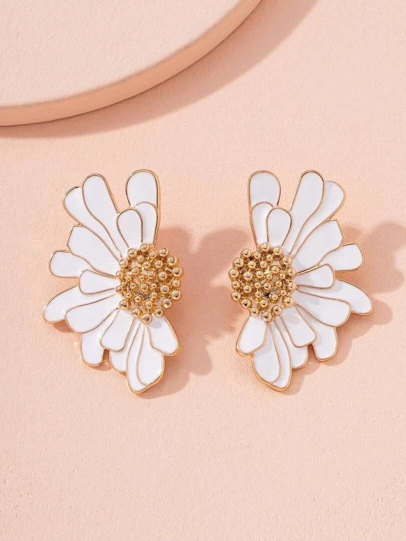 Vintage Enamel Alloy Flower Petal Shaped Stud Earrings