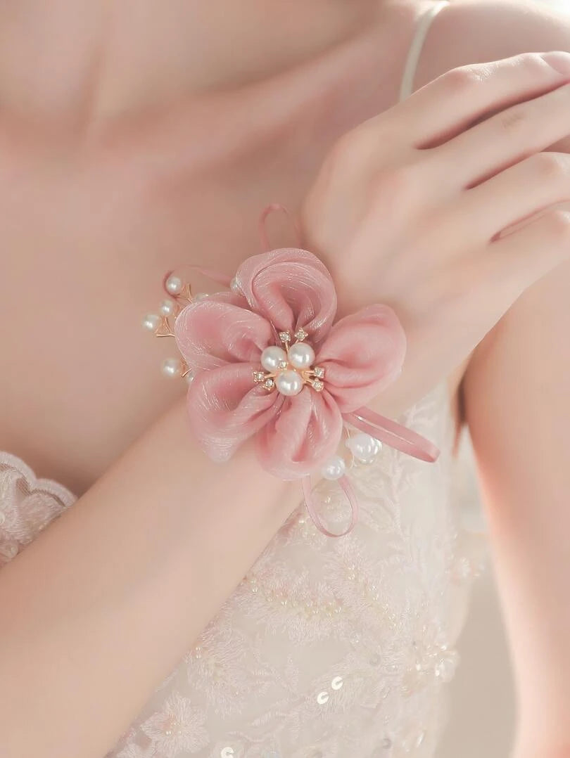 Flower & Faux Pearl Wrist Corsage