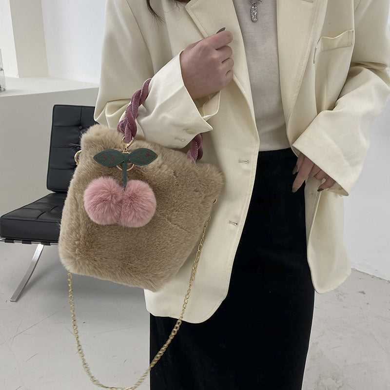 Plush Hand-carrying Bag