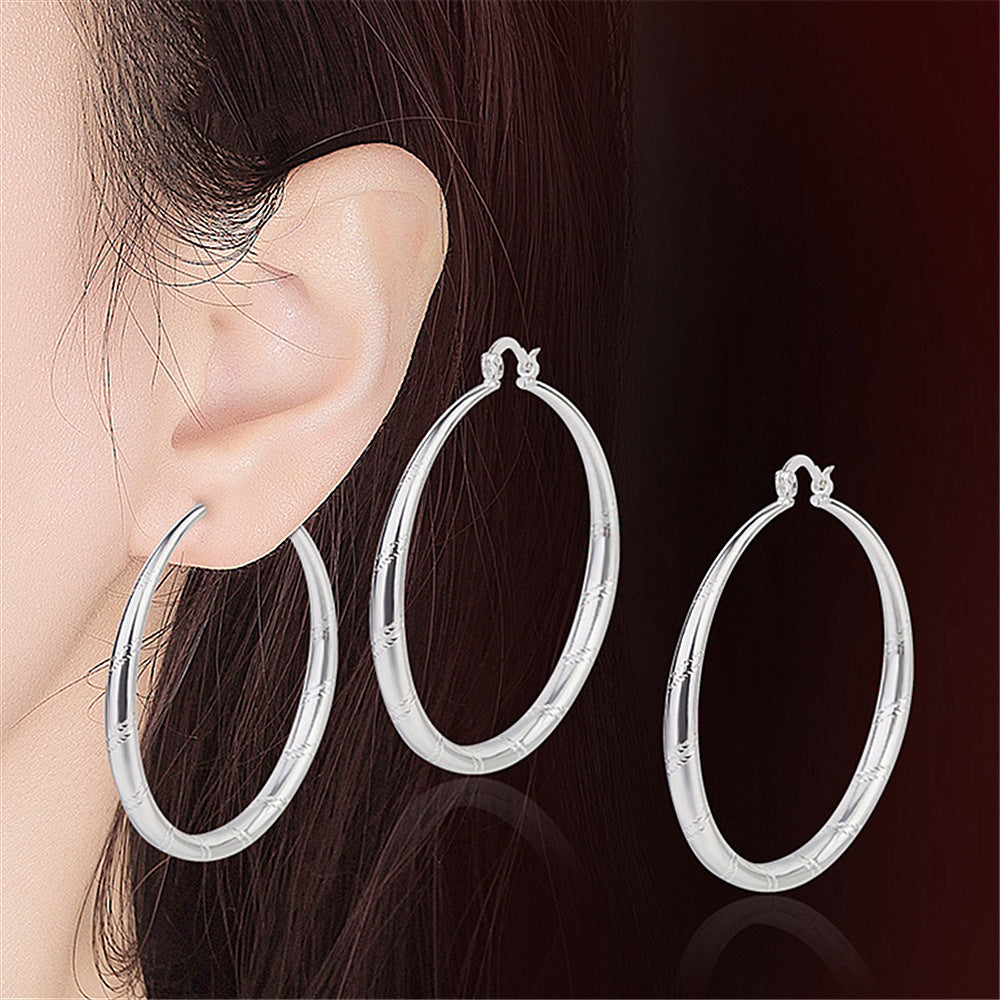 Women's Retro Circle Pattern Large Earrings