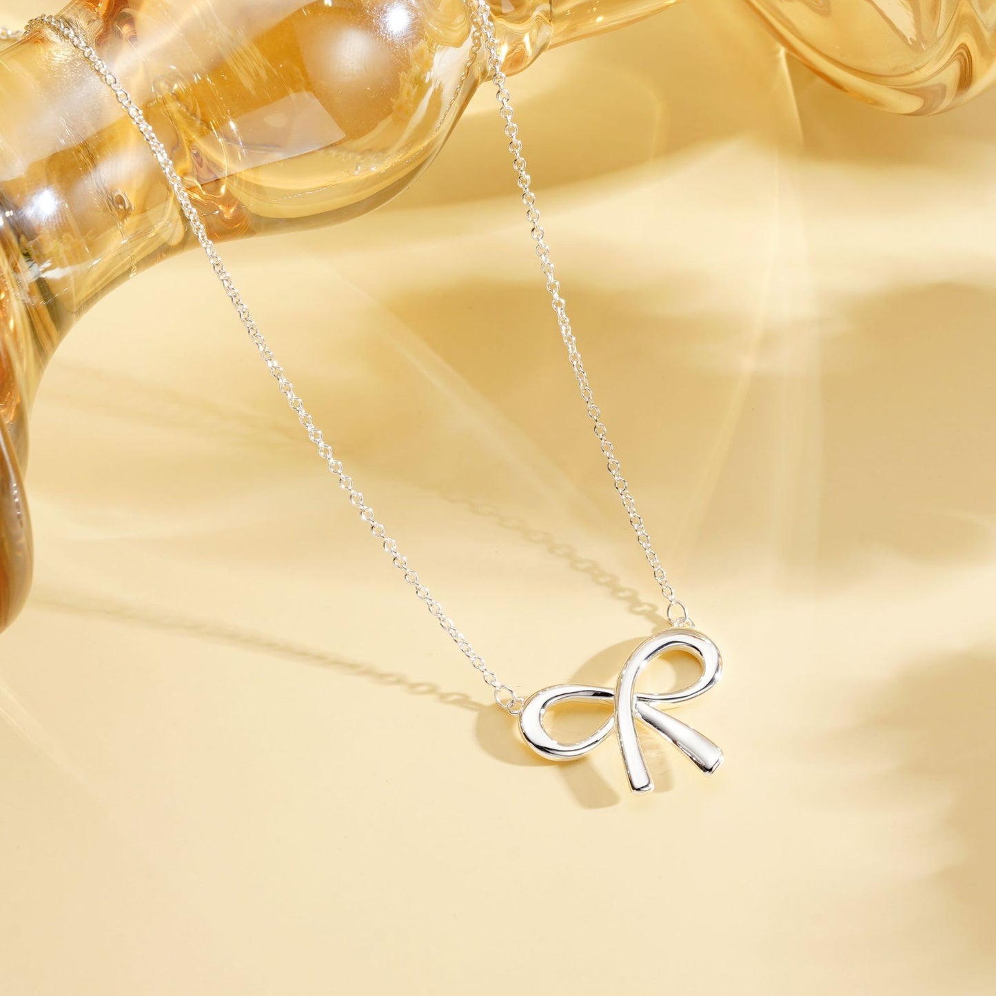 Bow Simple Temperamental Minority Design High-grade Necklace