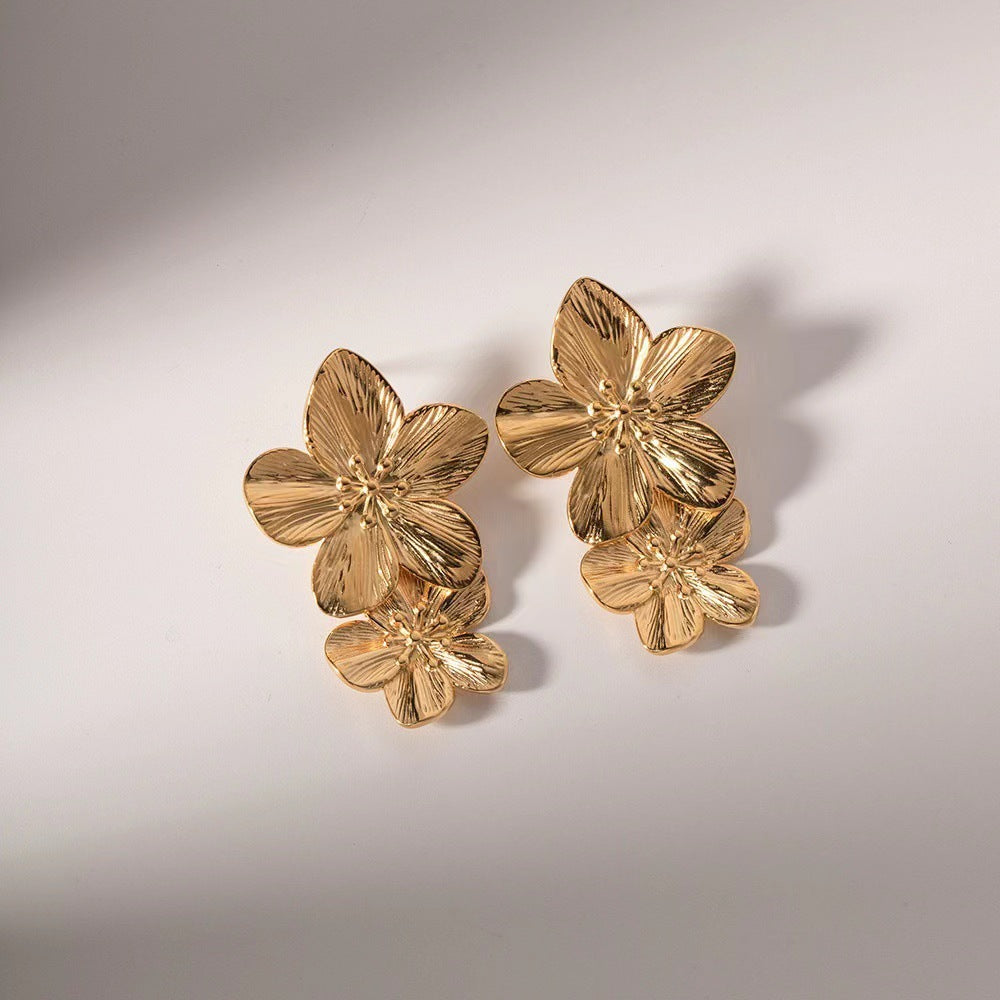 Retro Flower Stud Earrings