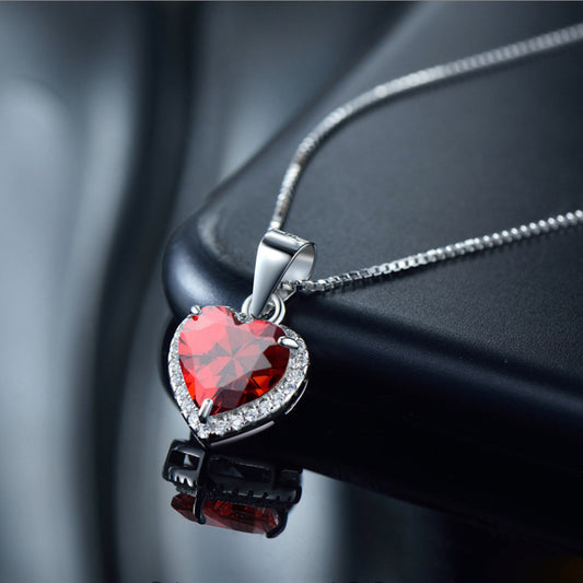 S925 Sterling Silver Heart-shaped Red Diamond Necklace