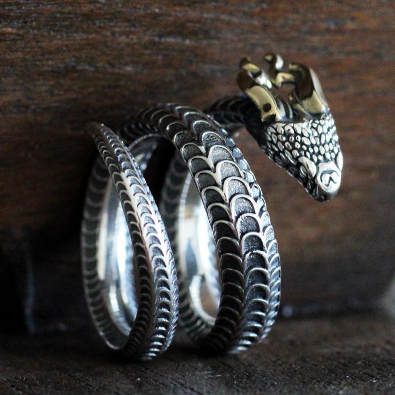 Multi-circle Adjustable Retro Snake Ring With Tangential Belt Corners