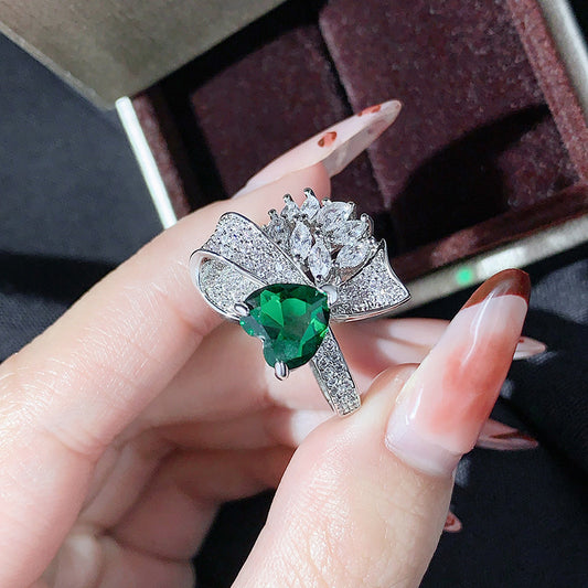 Love Colored Gems High-grade Emerald Bow Open Ring