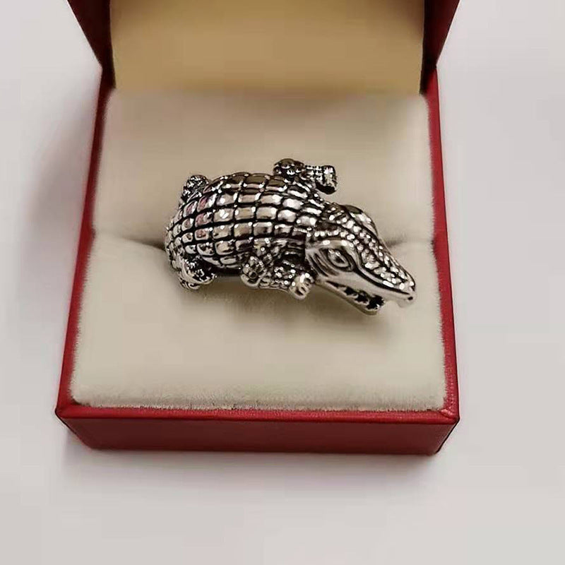 Realistic Domineering Male Crocodile Ring