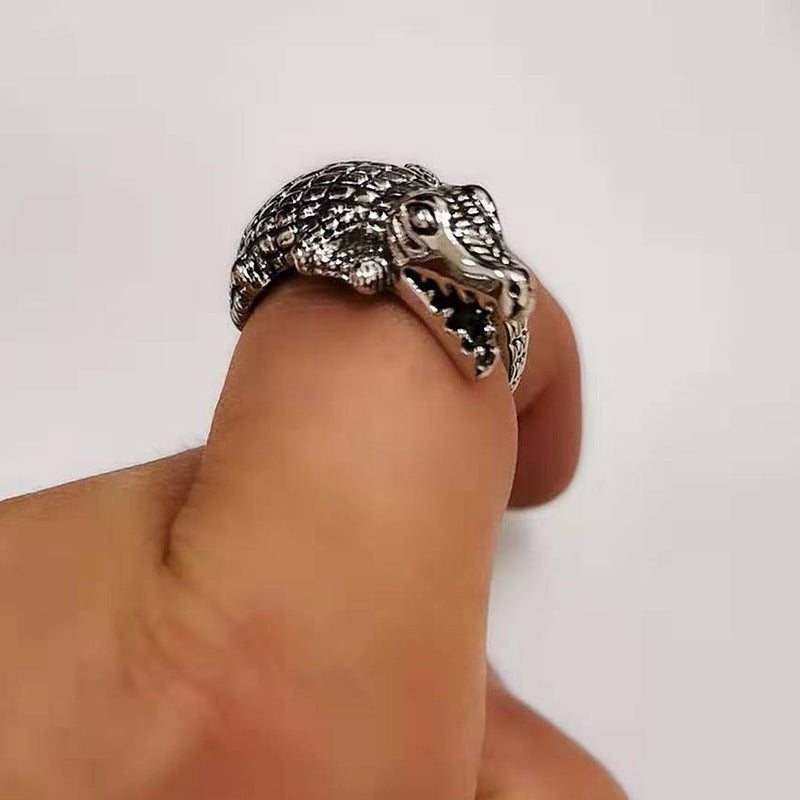 Realistic Domineering Male Crocodile Ring