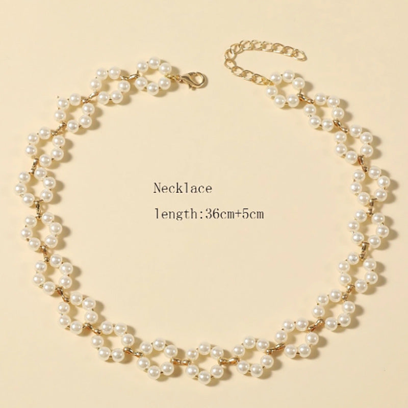 Pearl Flowers Necklace