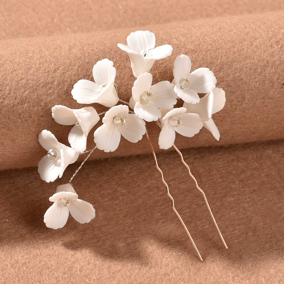 White Flower Hairpin