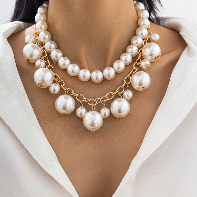 Stringed Pearls Pendant Necklace