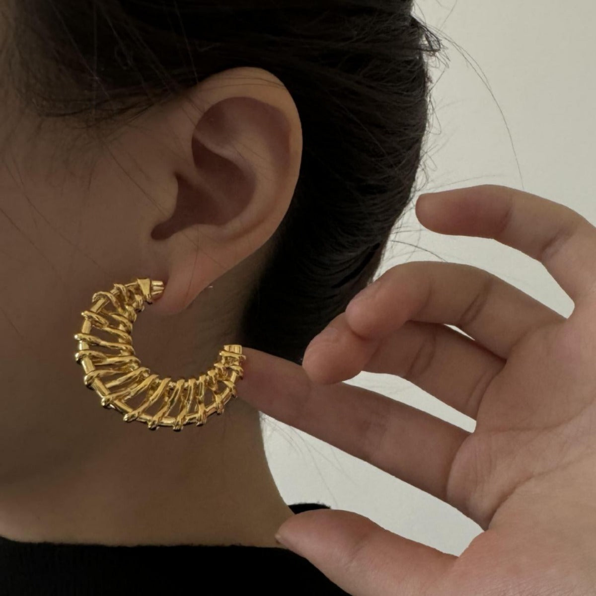 18K Gold Woven Crescent Stud Earrings