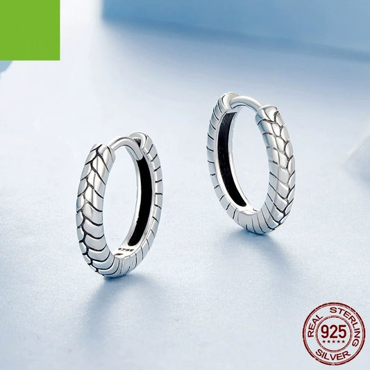 Metal Cool Style Simple Serpentine Huggie Hoop Earrings